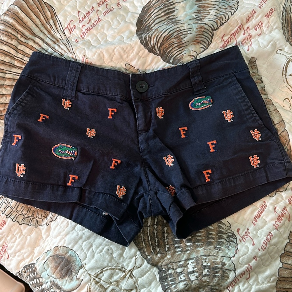 Size 3 e5 Game Day shorts